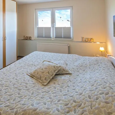 Haus Am Leuchtturm Apartment Neuharlingersiel